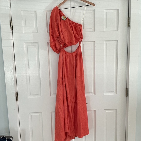 FARM Rio Coral One-Shoulder Midi Dress with tie knot cut out size medium - Picture 7 of 9
